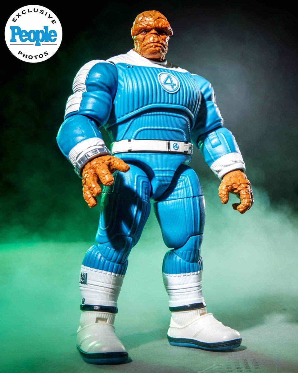 MCU_Portal's tweet photo. New Marvel Hasbro Legends #AvengersDoomsday Series figures have been revealed!! 🔥😱😱

These will be available exclusively at Walmart this fall, with pre-ordered starting July 27!

Which are you getting? 

📸: People https://t.co/j5djDudCvO