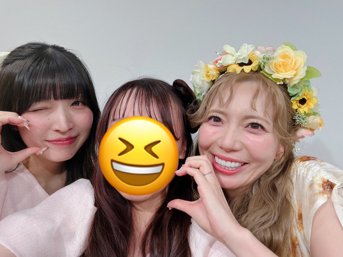maicho_mickey's tweet photo. 幸せあふれる写真の数々、、。
感無量です😭✨

娘はミニーちゃんぬいの装いにしてみました🎀3人ともピンクでお写真撮れたの嬉しかったな💗
幸せな時間を過ごせたのは、あいにゃん、りなりーさん、にゃんヲタちゃんのおかげです🙇‍♀️ネ申✨
@airi_0302 @rin4ngel @areeam_official https://t.co/H5xXlF6qC7