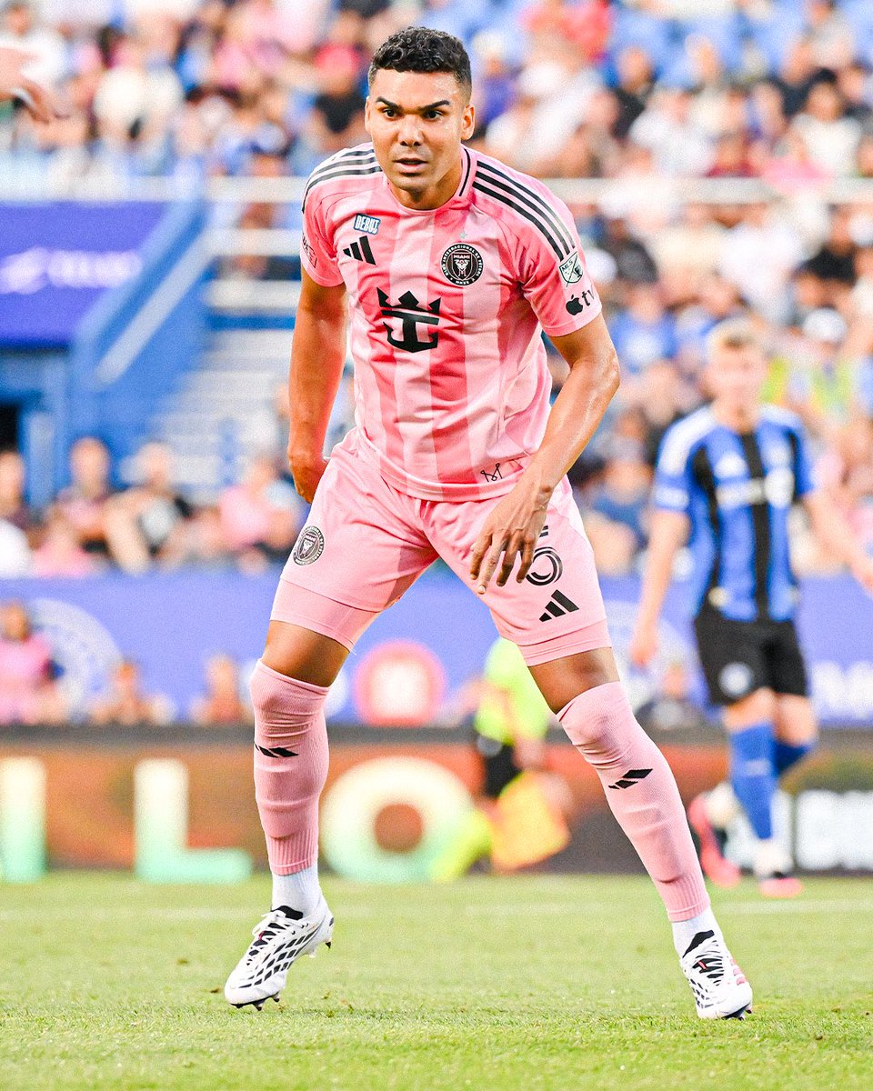 footballontnt's tweet photo. Casemiro has made MLS his debut for Inter Miami in their 1-0 win against Montreal 🇧🇷 https://t.co/d5VqXseDXE