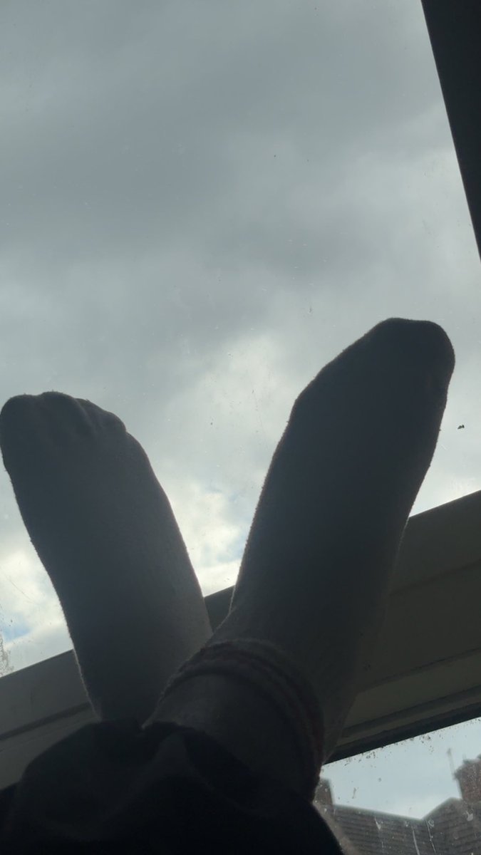 masterfrank101's tweet photo. Heaven sent😇 don’t you think 🤔 😍
#feetworshi̇p #feetfetısh https://t.co/1anrjpRbVF