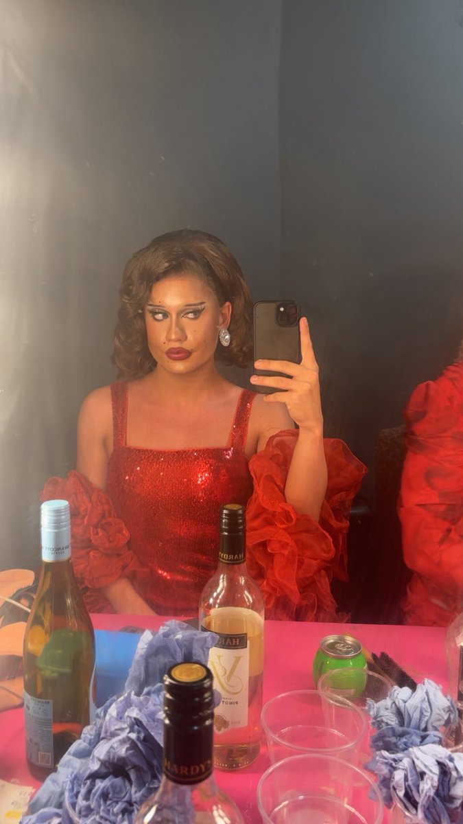 ItsStaceyRhect's tweet photo. Legends Live at Rustys Showbar For Pride Was CAMP ! 

Absolutely adored getting to perform as the icon that is @raye ❤️ https://t.co/jM9dN1Qnjv