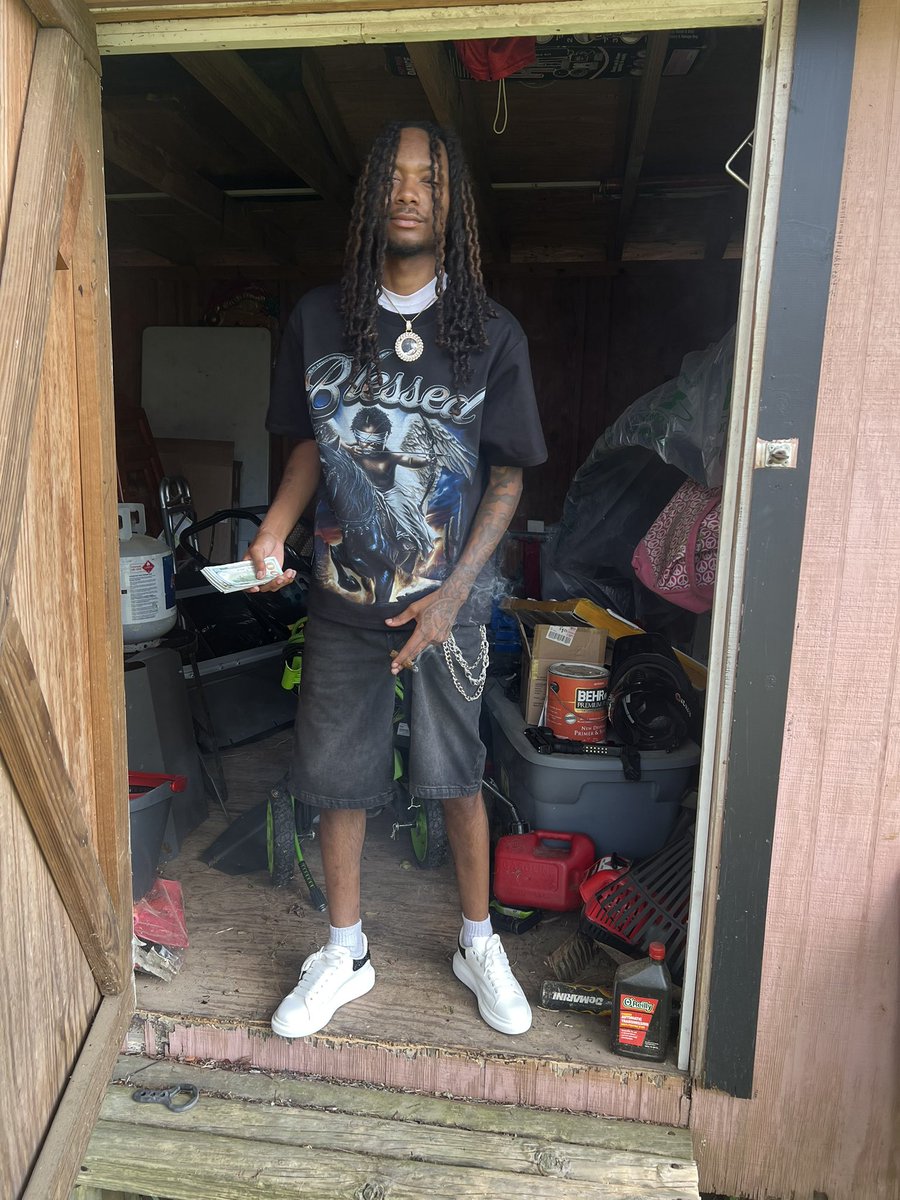 ShehatesRodd's tweet photo. Fmoig @shelovesrodrick #dfw #dtx https://t.co/ufN8HnYsLn