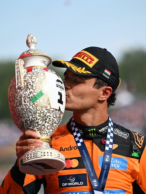 sportetauto's tweet photo. https://t.co/H0inmEowuZ
F1:Lando Norris remporte le GP de Hongrie
@lequipe #lequipe @stade2 #stade2 @Sport6_M6 @beinsports_FR @RMCsport @Eurosport_FR #Eurosport @infosportplus @CanalplusSport @fia @F1 #F1 #HungarianGP @LandoNorris https://t.co/PeZHIxDg6B