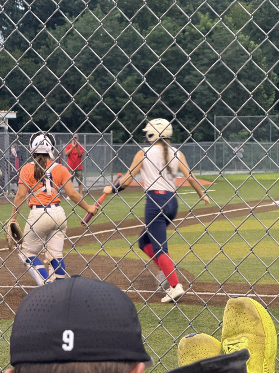 TSaylor2310's tweet photo. Played up in a 18u tournament this weekend finished with a .500 average on the day 4hits and 1rbi had a blast  playing shortstop and catcher and came home 2nd place! Love these girls and thankful for this team! https://t.co/U9k436NV26