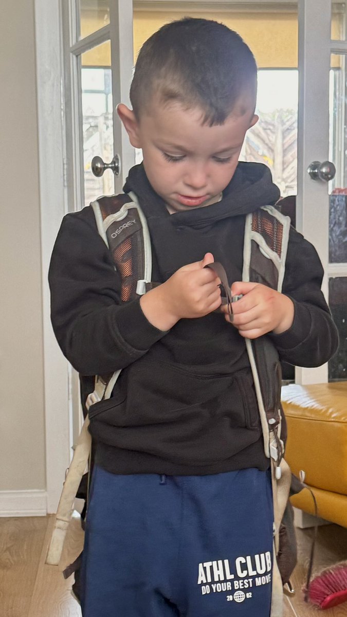 alistairgilli10's tweet photo. Got a wee munro bagger in the making need to get him a pair of boots 🥾  #grandchildren #mountains #munrobagger https://t.co/w7ZdthpkLx