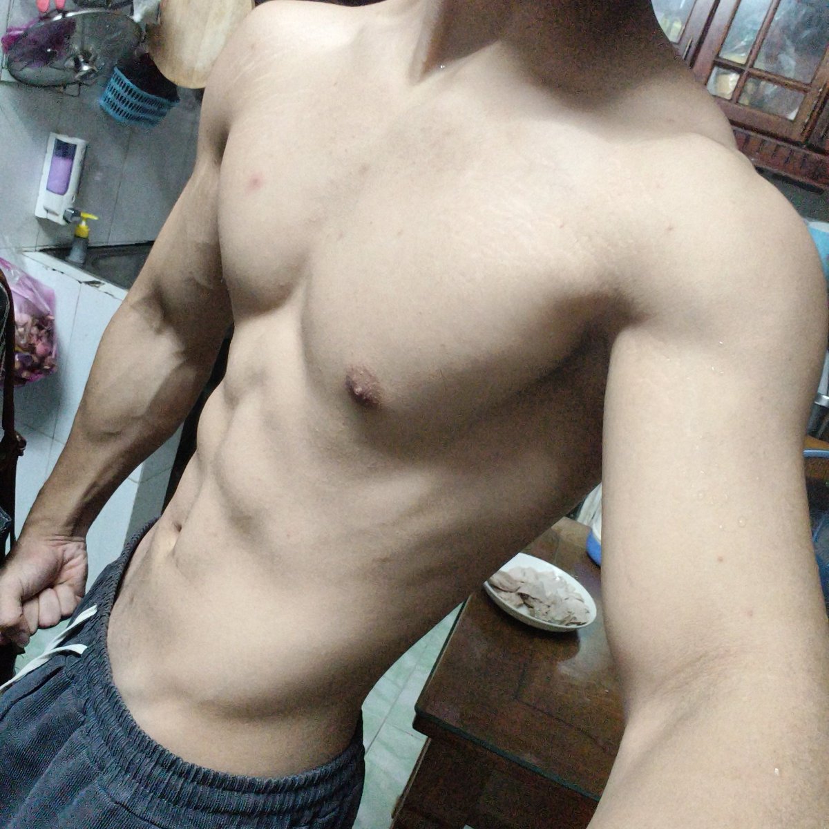 chaidim6mui's tweet photo. đăng trên đây k bt ai coi k :))) https://t.co/MHt5N4gsbT