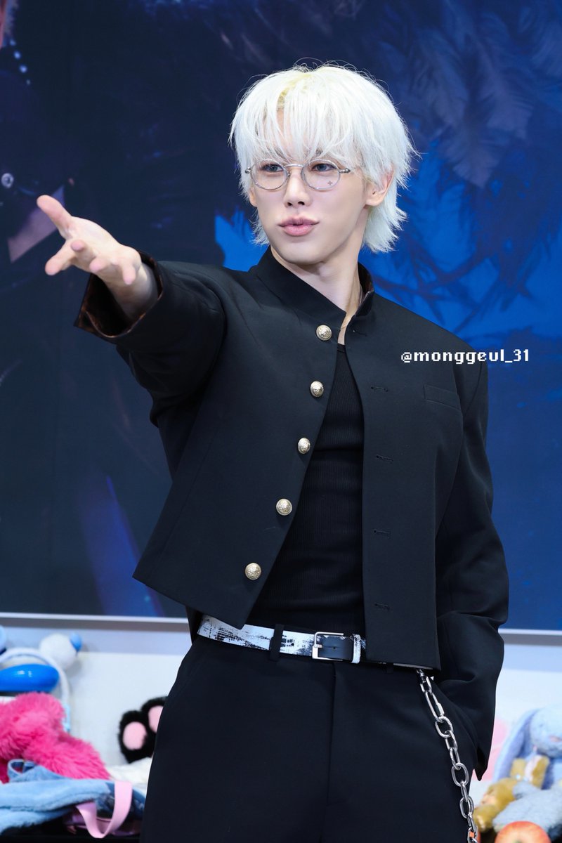 monggeul_31's tweet photo. 260726 #원호 #WONHO #CORE 

아카 푸슝 https://t.co/n5rGDfAJ4P