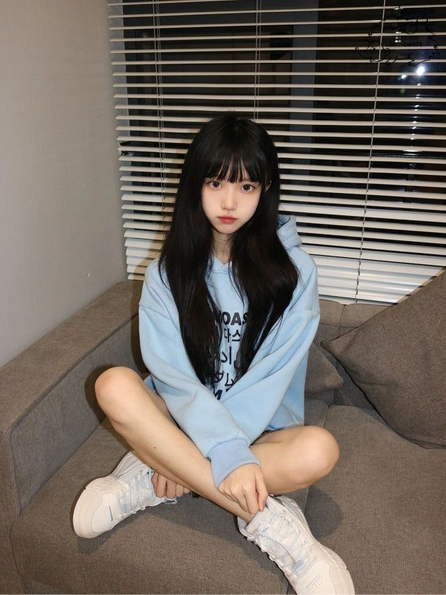 kky869's tweet photo. JOJO 159.B.41.21歲
#中部  10k
氣質美女大學生！高顏值+可愛根本無敵了！男人都喜歡的優質外貌，調皮活潑的相處氛圍你喜歡嗎？

���長足交、背後位，最愛葛格在後面插到最深還打打她屁屁，想被葛格玩、被葛格欺負，葛格快來嘛～ https://t.co/bg4O2ruajc