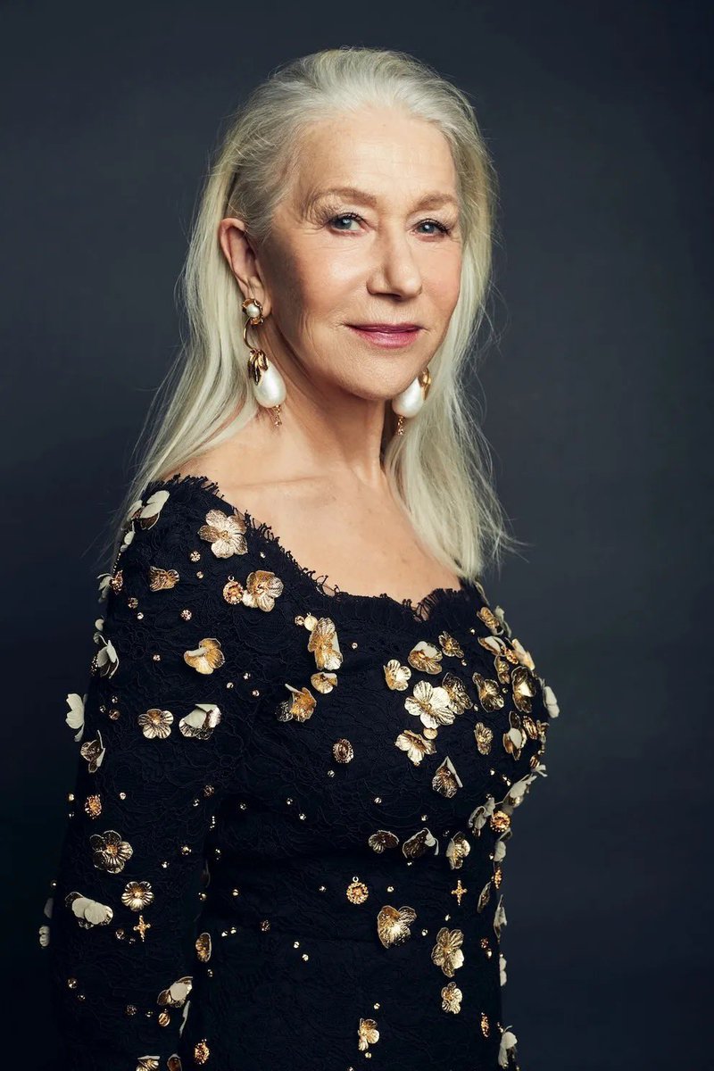 HannahSky's tweet photo. Happy Birthday to the most talented and my idol #HelenMirren ❤️ https://t.co/mWxebBa5tb
