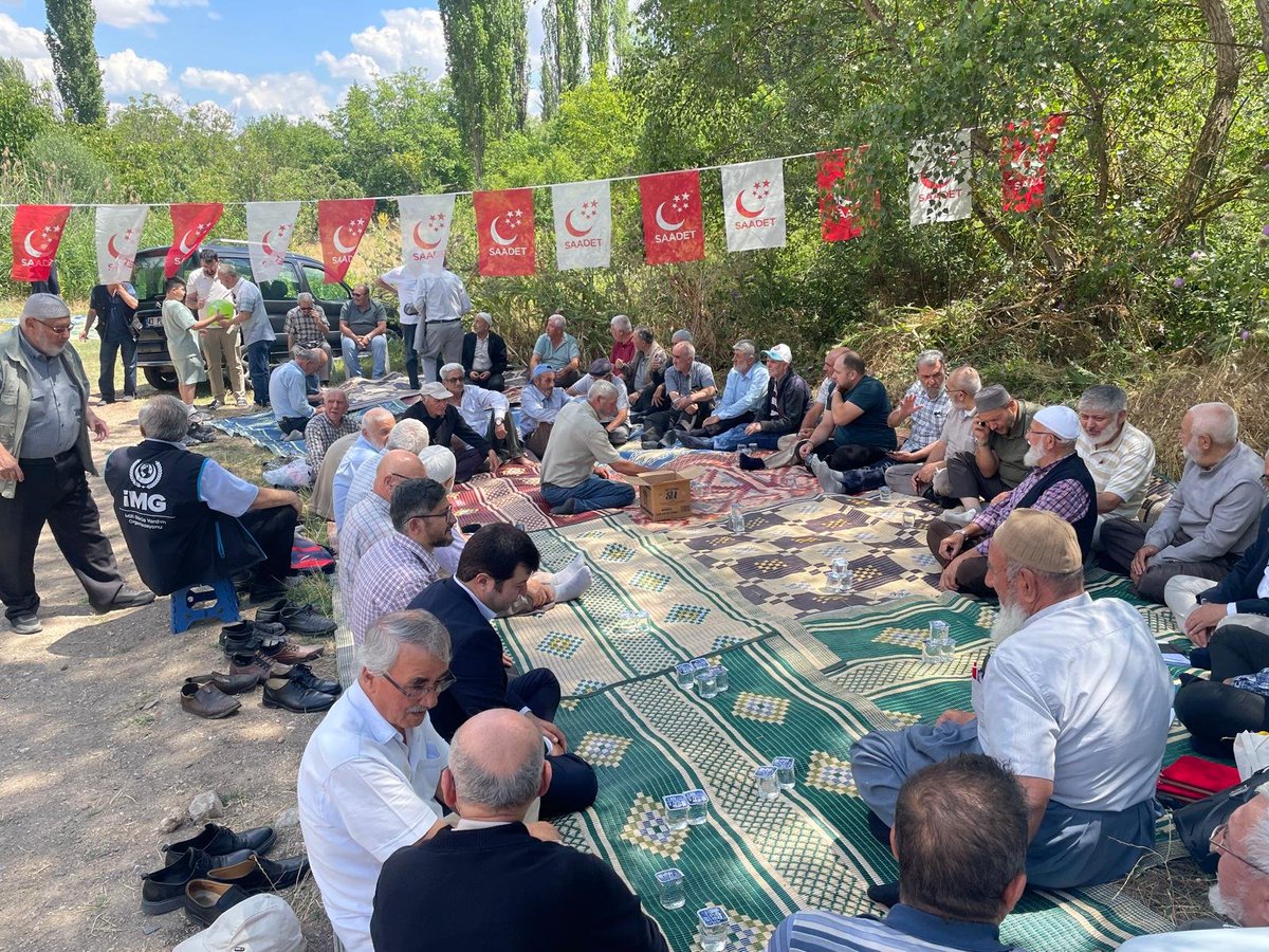KutahyaSaadet's tweet photo. Temmuz ayı İl Divan Toplantımızı icra ettik https://t.co/5RIsNNCQNk
