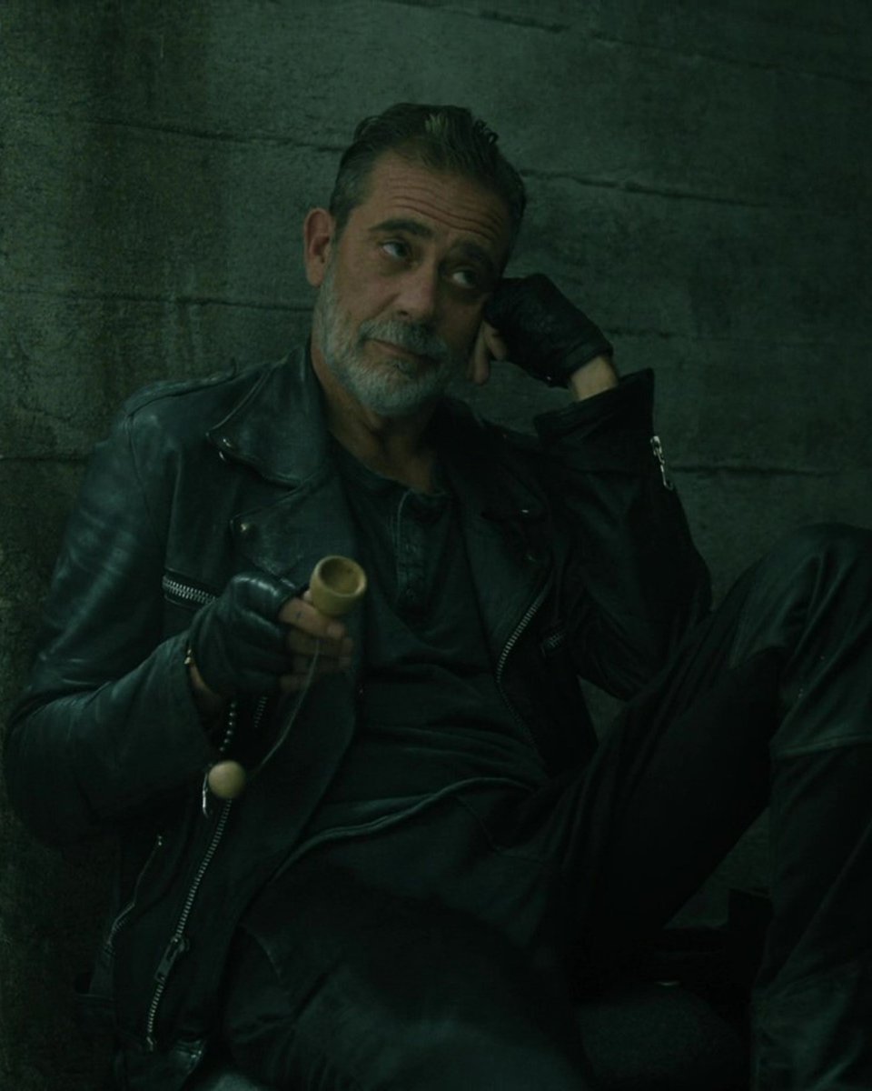 aeditsrsmooth's tweet photo. This clown (affectionate) #DeadCity https://t.co/SCg39cOMKK