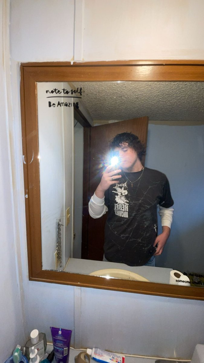 itzjacobDD00's tweet photo. Js spam 🦜 https://t.co/iE2SH9YZYz