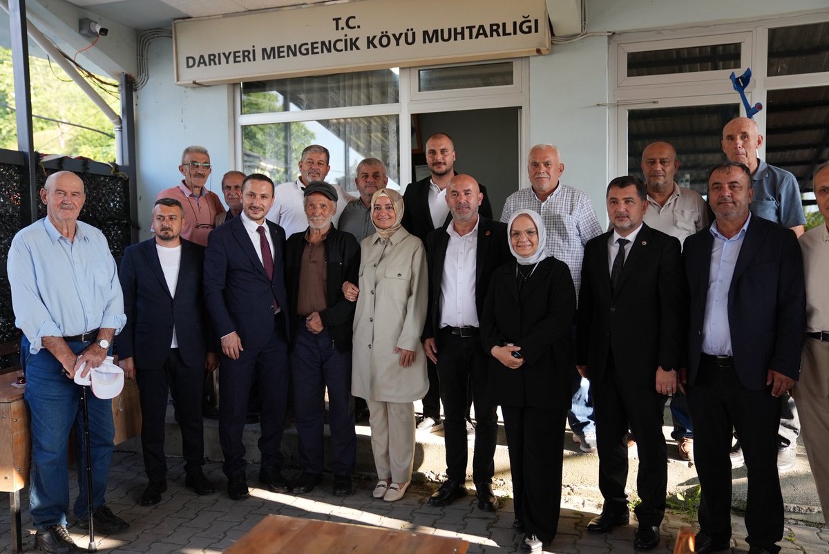 aysekesir's tweet photo. 📍Düzce 

Darıyeri Mengencik Köyü’nde hemşehrilerimizle hasbihal ettik. 

@akpartiduzce81 https://t.co/RLqVE0HgPR