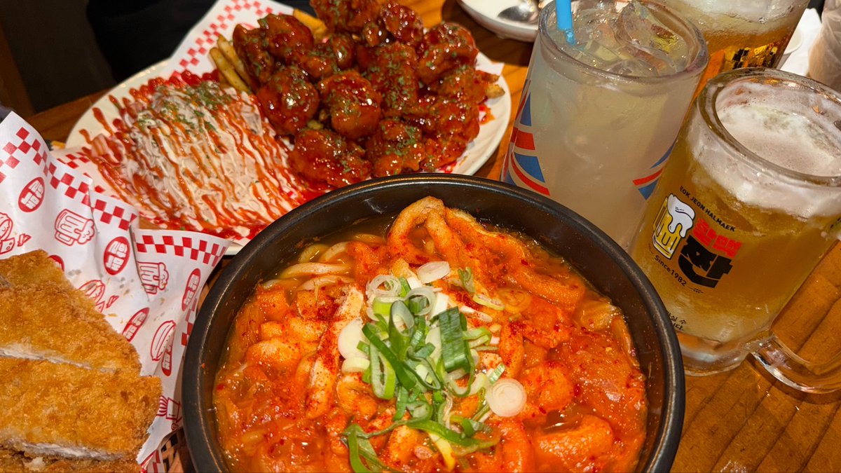 znxuco's tweet photo. 또 비즈노리하고 핳머니 뵙고 왓다 https://t.co/Vet68cf6gx
