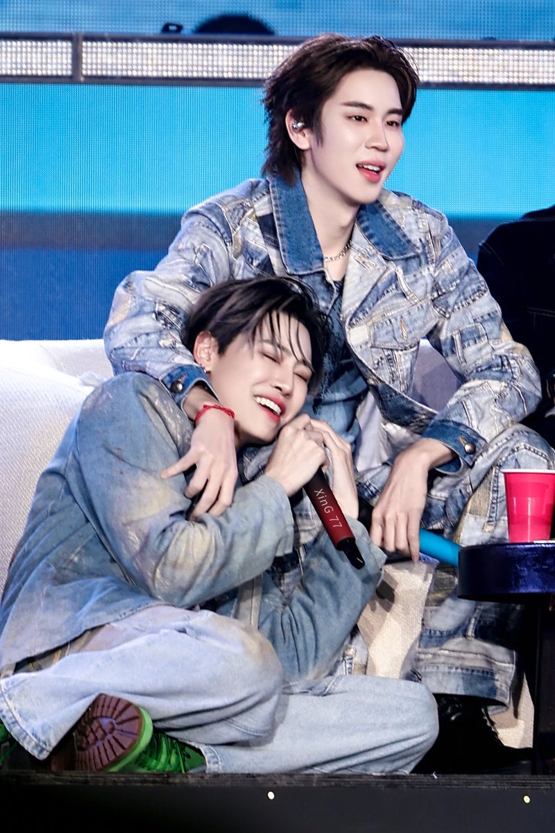 Qiqiiiii3234031's tweet photo. 😊 😊 😊

#bb0un #prem_space #BounPrem #บุ๋นเปรม #FFFPartyConcert2026D2 https://t.co/mK65kT9OWT