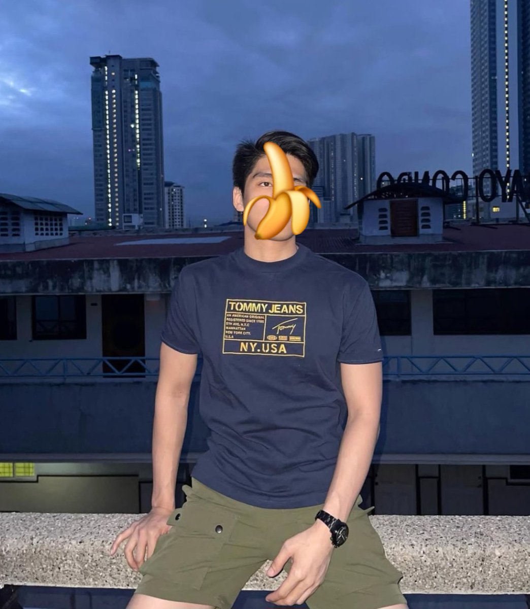 reijlei's tweet photo. Stay di jogja ya 

#jogja #pijatjogja #gayjogja https://t.co/IQ7qyviCOl