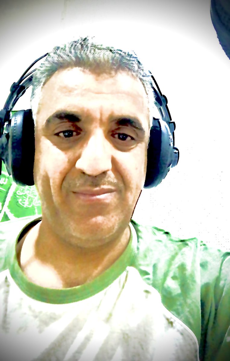 abdulleh_haifi2's tweet photo. هل بتظهر تغريداتي عندكم والا ماشي؟؟!!!

قدو بختي يعني !!!!

لاتغريدات بتظهر ولا بث بيوصل

اين أسير من دكاني !!!!!؟؟ https://t.co/Et64HeeDEt