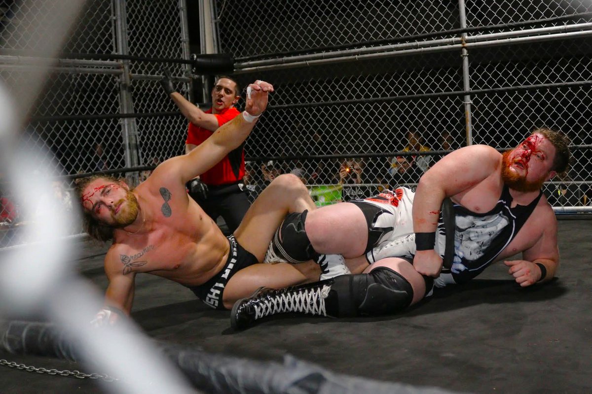wresadam's tweet photo. Love watching pretty boi pro wrestlers like Ashton Day being monstered by big fat  evil heels!!!
#prowrestling #gay #muscle #trunks #bulge #bulgemen #suffering #hot #wrestlers #prowrestlers #wrestling #studs #figure4leglock https://t.co/LO1xe8B7OO