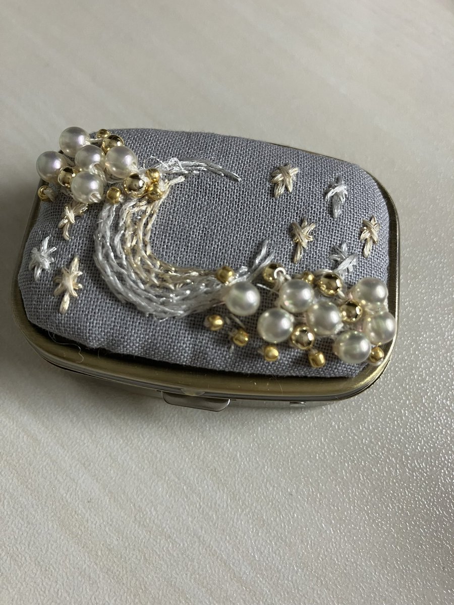 craftmikan's tweet photo. かんせーい
刺繍楽しかった！仕立ても意外とできた！
#ミルーム https://t.co/SrjRuractk
