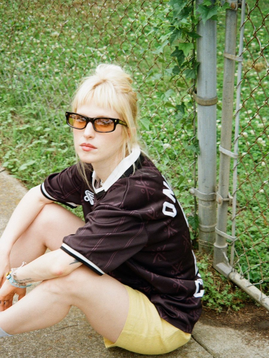yelyahcentral's tweet photo. 💛 https://t.co/EMNTdCw9kH