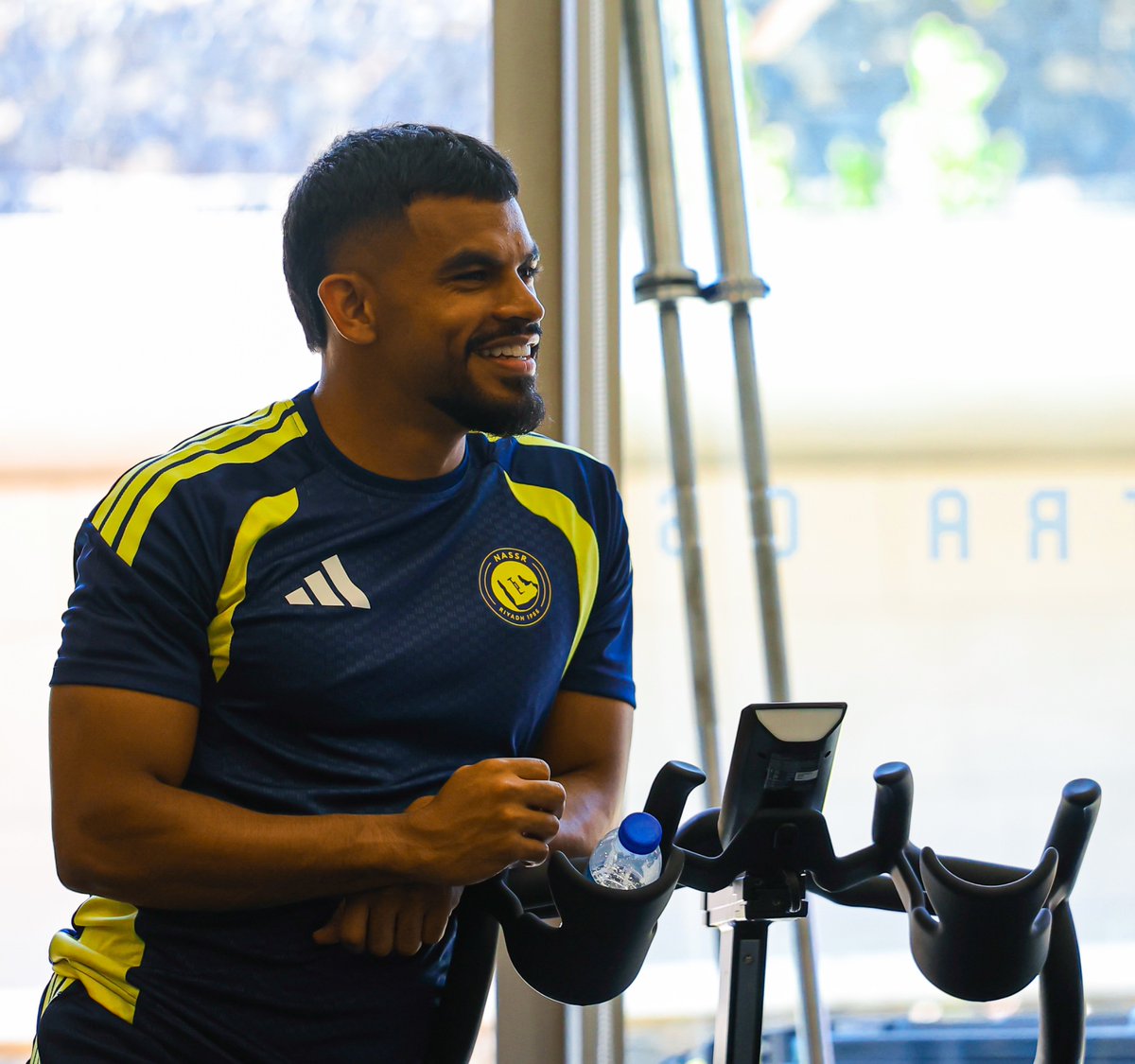 AlNassrFC_EN's tweet photo. Seven days in. The work continues 🔋💛 https://t.co/AhgEHUY1pf