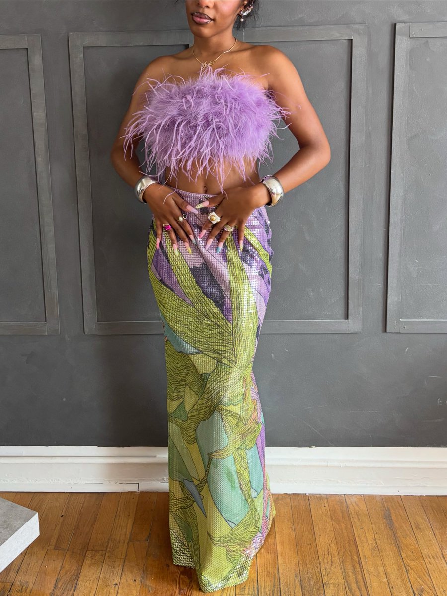 JayMichayyy's tweet photo. Best dressed wedding guest. https://t.co/9aeNS283LE