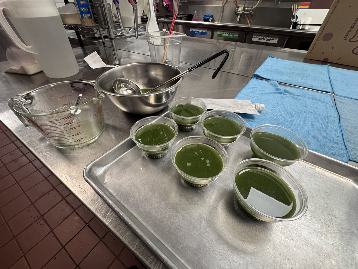 GohanMarket's tweet photo. 京都宇治抹茶を使用した抹茶ゼリーの発売を開始します。本物を是非ご賞味下さい。 https://t.co/v7DKQb4QJx