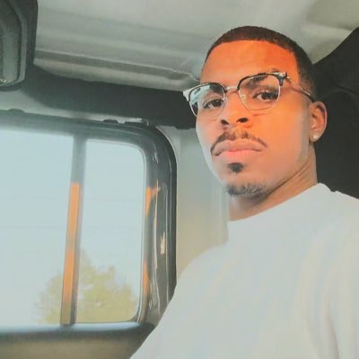 GlockTavius88's tweet photo. @Jody__West @760_jeremiah Lame ass light skin nigger lol https://t.co/wsEBKaba0a