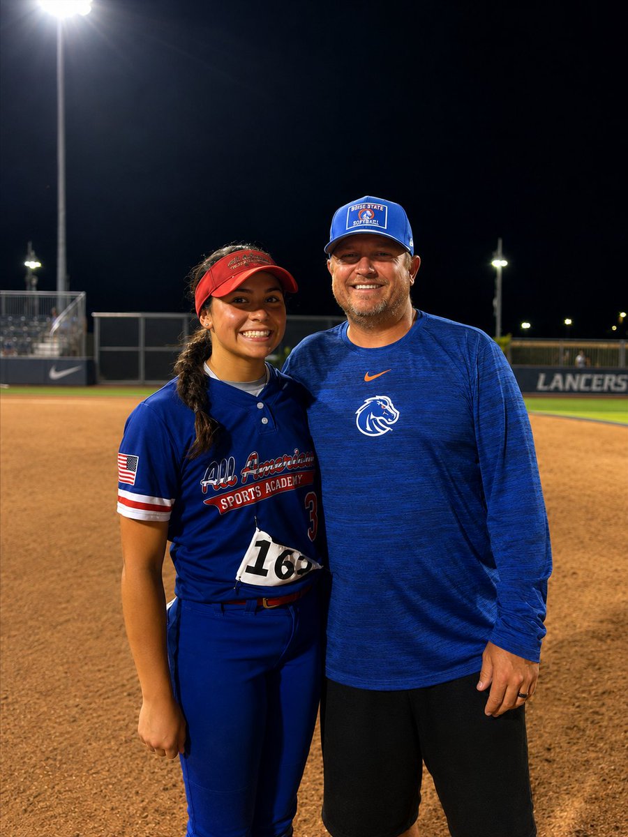 KatBarber2029's tweet photo. Great experience at the Elite Summer Series Camp! 🥎 Loved the beautiful CBU campus and enjoyed learning more about each program. Thankful for every opportunity to grow! 💙 @CoachSco1 @coachbmaurer @Drew_Rich1221 @Coach_JBloomer @USDSoftball @mysha_sataraka @GCU_Softball @MSU_Softball  #SoftballRecruiting #ClassOf2029