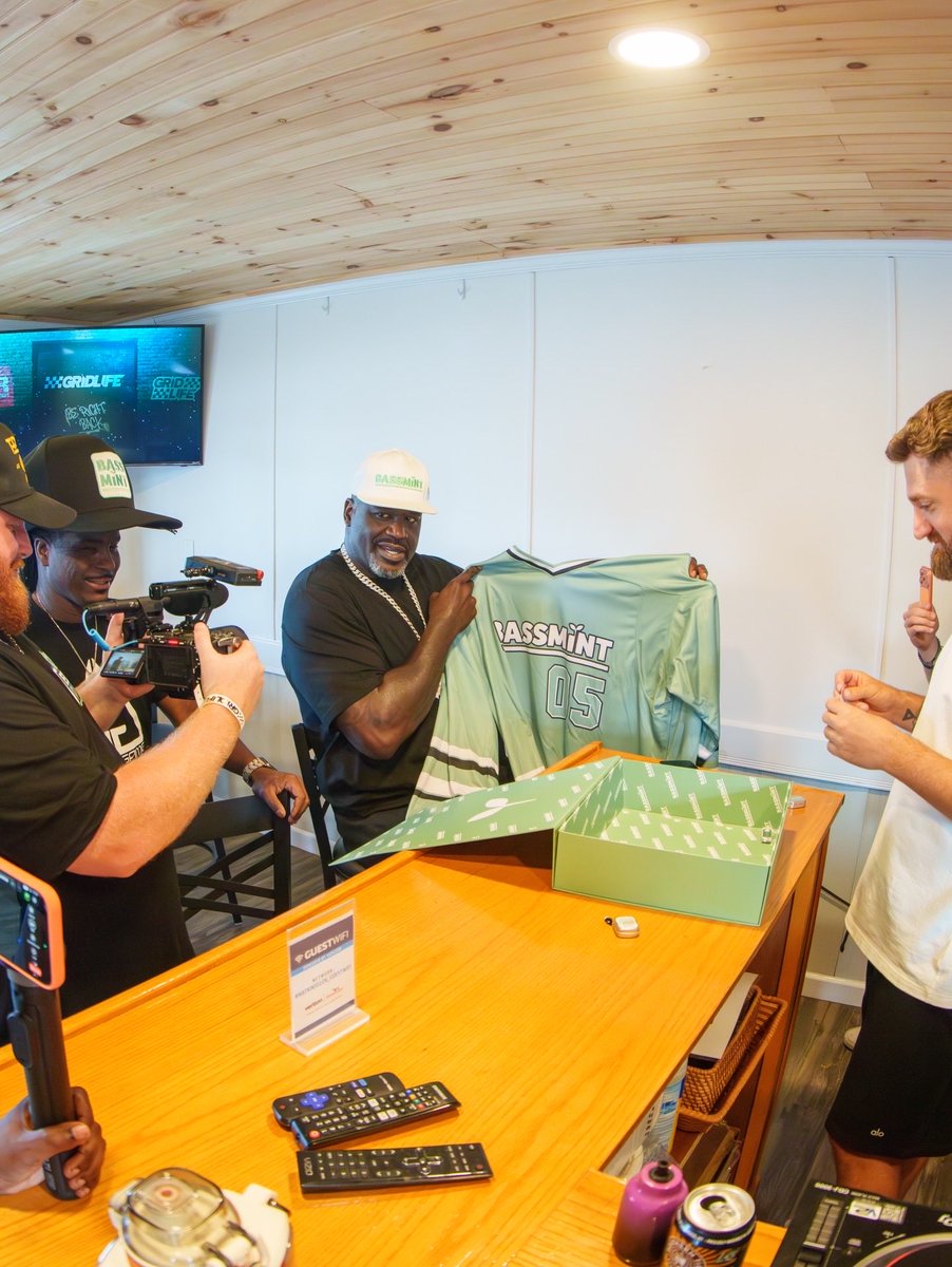 T-Pain tweet media