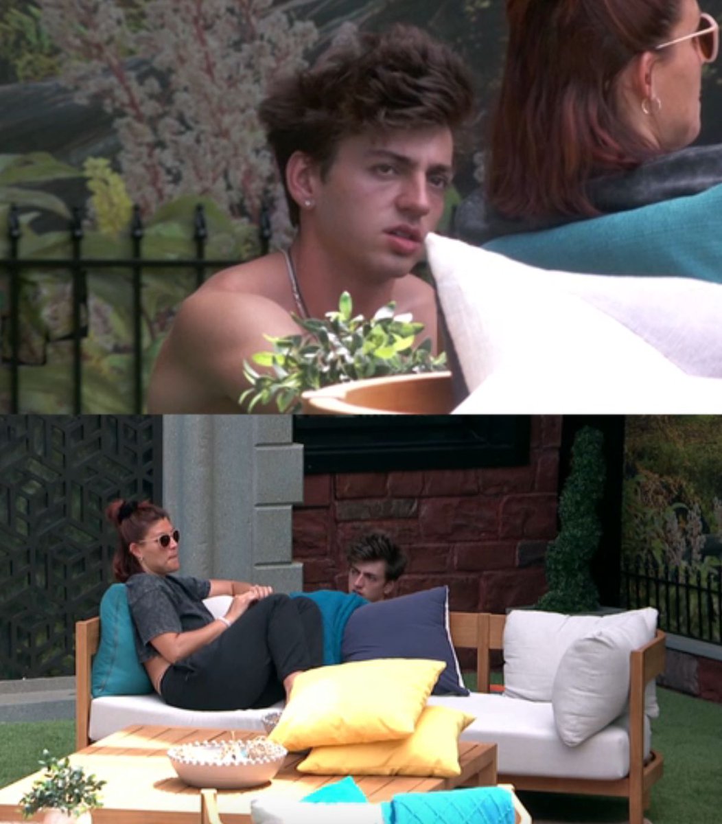 BBLiveUpdaters's tweet photo. #BB28 
Drew-do you think Kamu would be upset if Lala went home this week
Haley says it's coming to a point where you can't be in a room because "she's so loud". People are nervous to cook anything because she controls the kitchen.
Drew agrees with the kitchen stuff https://t.co/CaYH1L77yX
