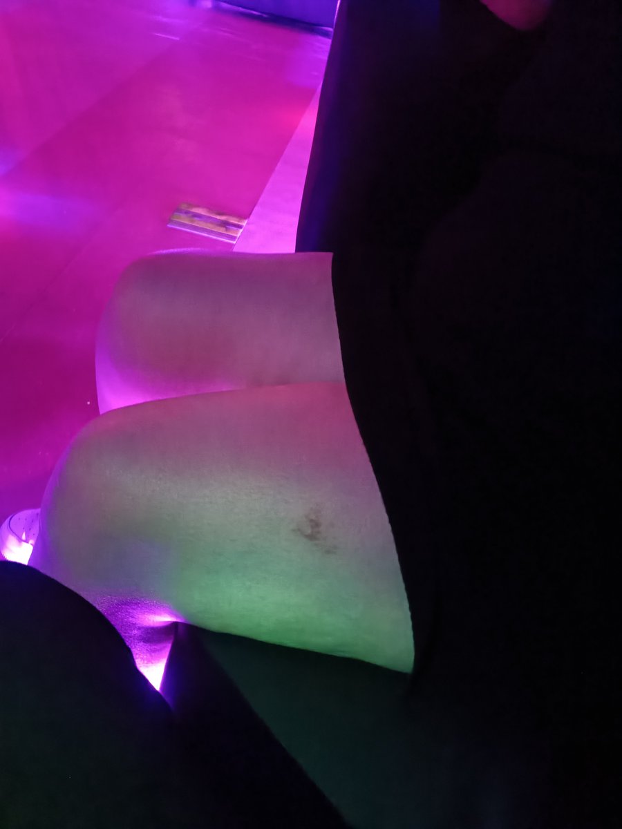 Loschicos_sw69's tweet photo. Ya en @CineRioMx
PAREJITAS QUE GUSTEN INTERCAMBIAR CON TODS CONFIANZA
#ASWINGER #SwingersMéxicoCDMX #cinerio #cabinas #intercambio #esposaputa https://t.co/vQZv2ZuEIa