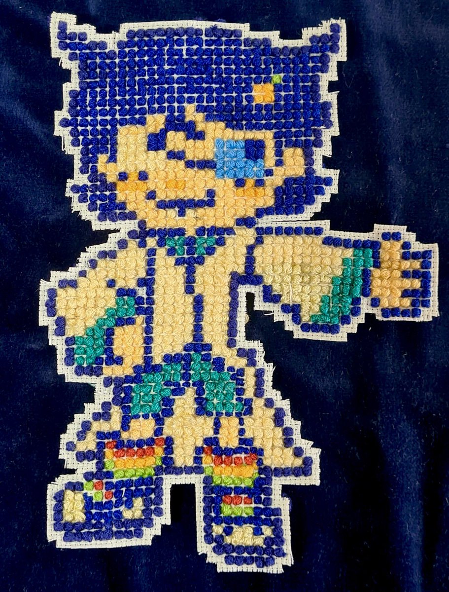 EWasteSleeper's tweet photo. Another AF attack !!! Experimenting with cross stitching :D (character by lovingparasite) #artfight https://t.co/JIpn7RWSu0