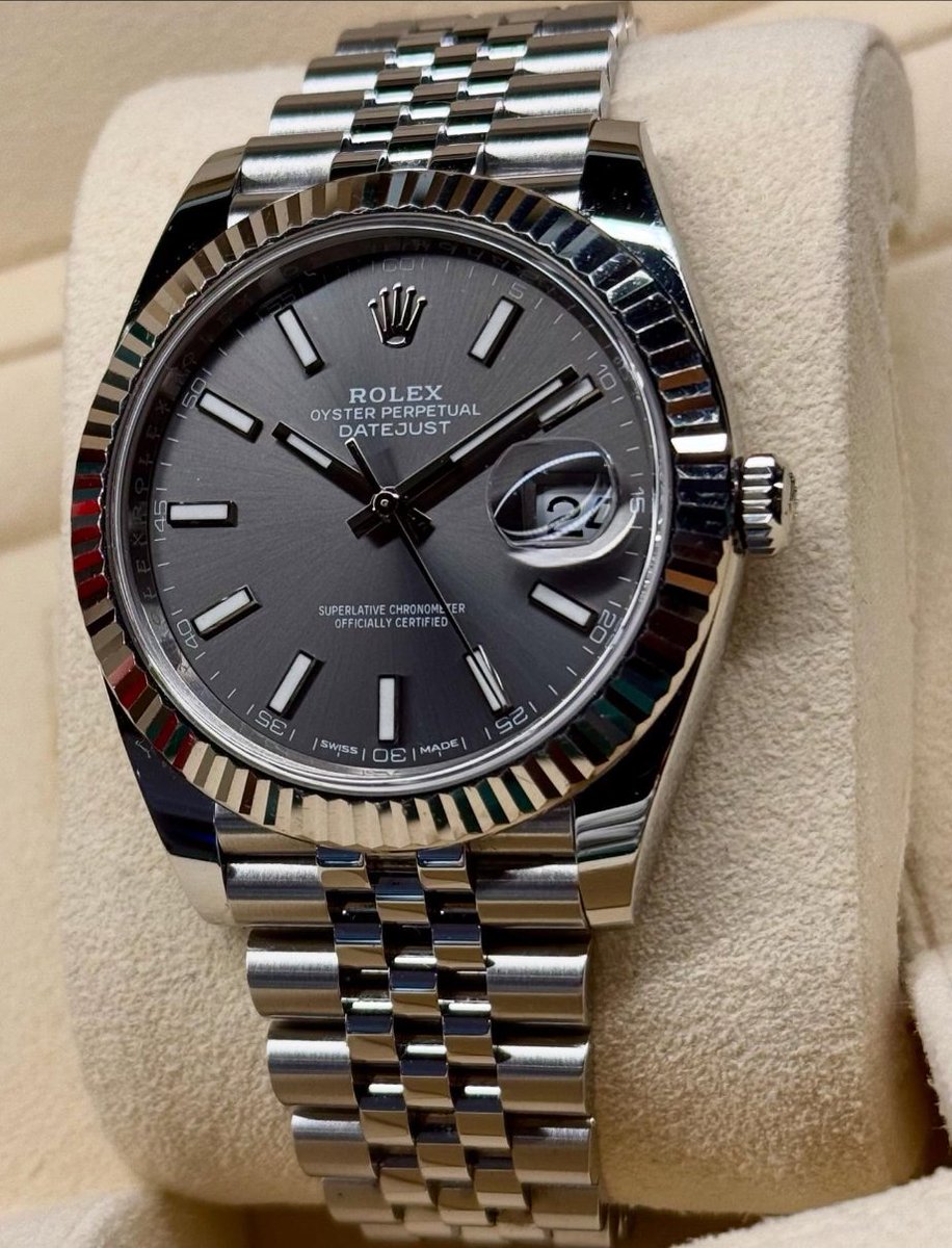ManZonex's tweet photo. Rolex Datejust https://t.co/97InoEScID