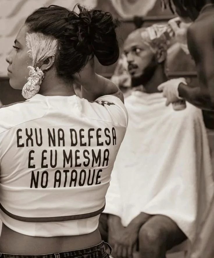 teuvendaval's tweet photo. "exu na defesa, e eu mesma no ataque." https://t.co/mv1ycgfoRs