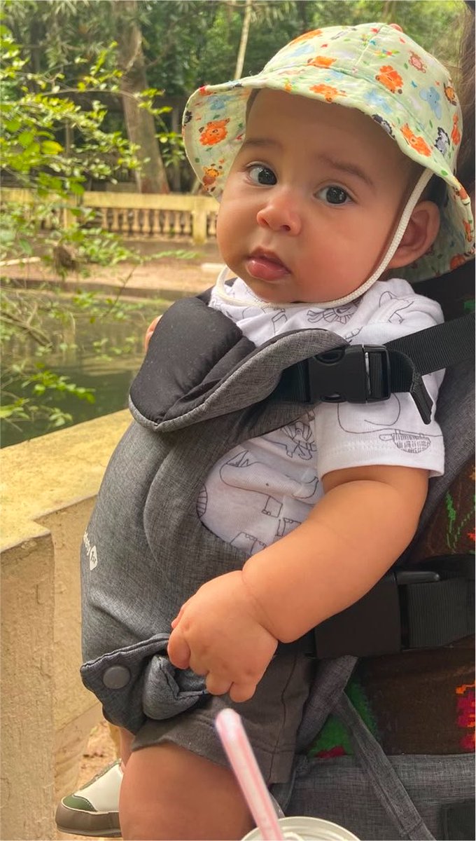 jkdsbbs's tweet photo. lil Oliver no Safari https://t.co/6pwcNzg5Sp