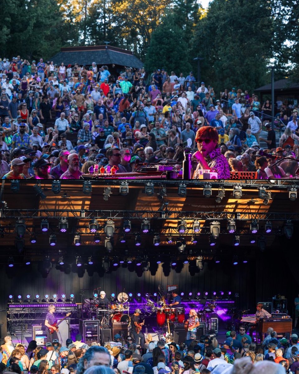 SCI_Official's tweet photo. Blissed at the Britt!

📸: Matt Honnies
@brittfestivals https://t.co/VWg7noy2ND