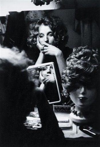 AgleQR's tweet photo. Hanna Schygulla by Michael Friedel, 1973 https://t.co/JCMDklyMHt