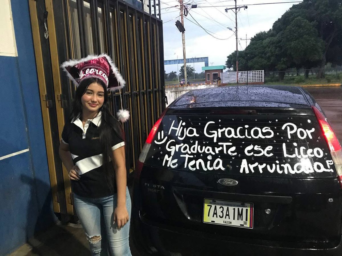 Venequisimo's tweet photo. El orgullo de papá 🎉 https://t.co/WdZXMIOLJU
