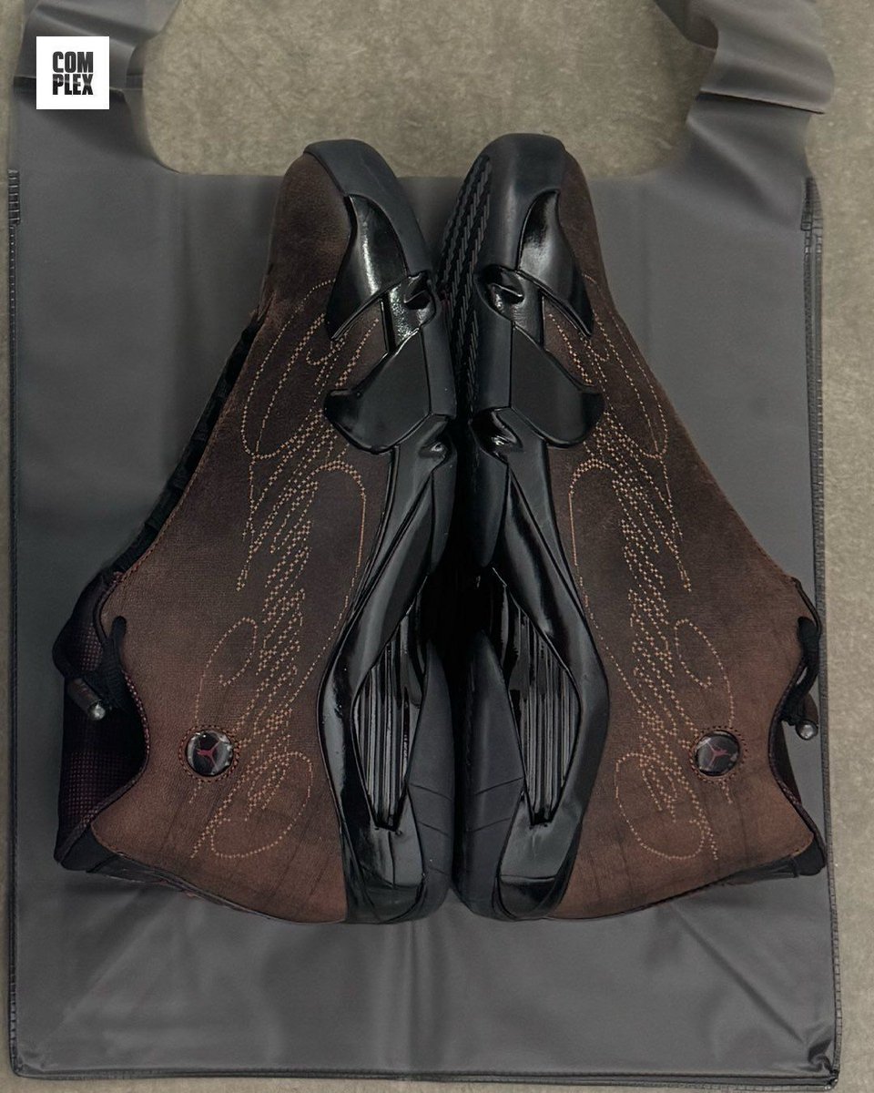 SneakerAlertHD's tweet photo. Mowalola x Air Jordan 14 Retro SP "Burnt Red" 🍷

🗓️ September 18th
💰 $255 https://t.co/IjD1r2l46r