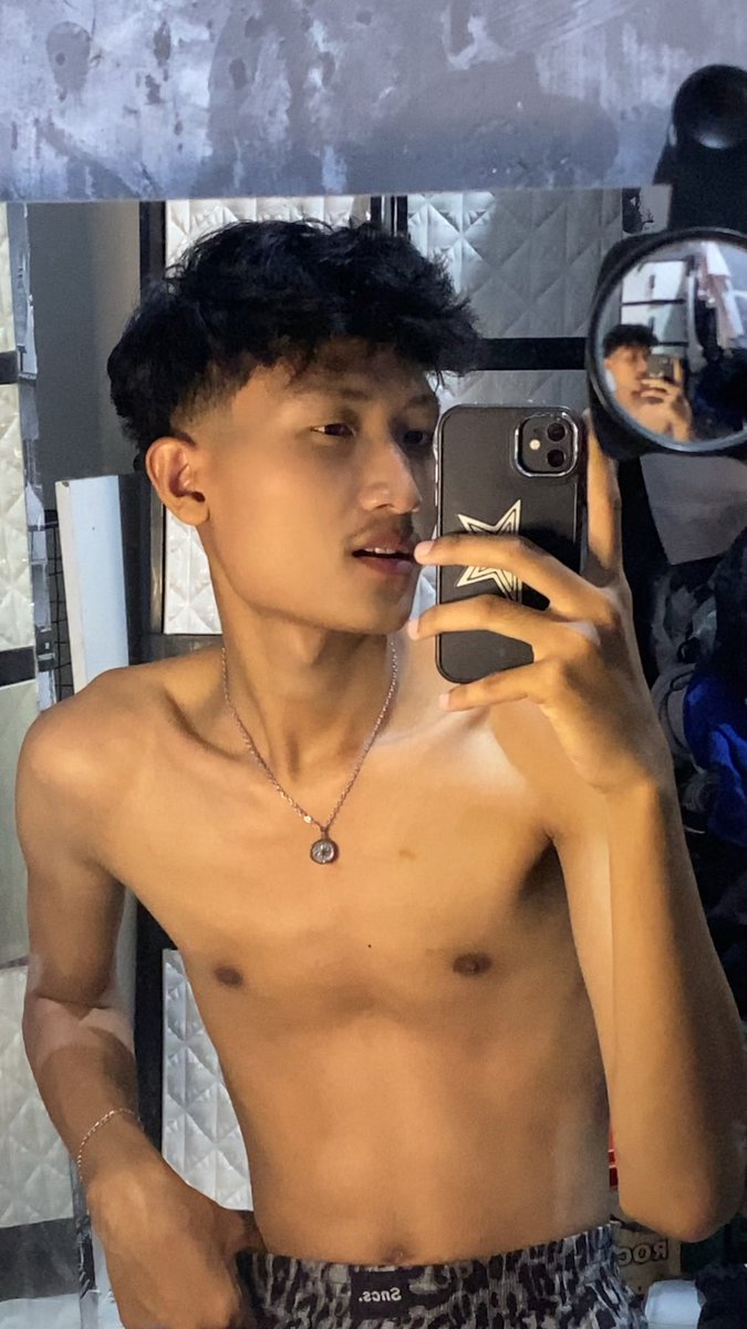 CCcruch_'s tweet photo. #gaysemarang https://t.co/rwfAbfWmWI