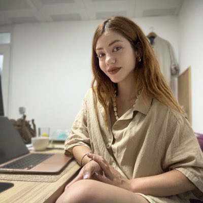Aycaoks's tweet photo. #YeniProfilResmi https://t.co/5qjAIBi1XH