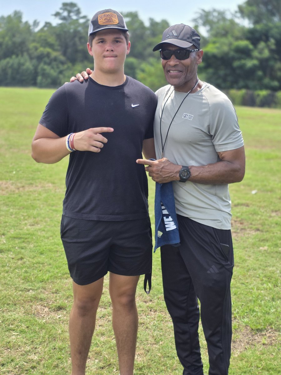HamLeSerra2028's tweet photo. Great day giving back and coaching the next generation of football players in Tallahassee today.  @MFTK7v7 is more than a national 7v7 team, we're giving back to the future.  

@AlldayAce5 @PEBODY83 @UCSFOOTBALL 

@EvanMckissack @CoachPick53 @NathanBrock50 @coach_norv @coach_thartley @Coach_Flaherty @coachj_lepak @CoachSammyMix @MikeViti @CoachSElliott @CoachLScott70 @CoachWyatt_ @CoachFrankPonce  @HCWillieSimmons @CoachAdamMann @ElvinFofanah  @CoachWhipUO @Jcoop50 @CoachGibbs_ @Coach_JLoeffler @CoachFarrod @CoachTaylorReed @CoachTMort @Coach_AHiggins @colebrittt @naspeoples @DavidWayneSpur2 @aylward_johnny  @CoachJDulaney  @CoachDRatliff @coachalexjones @coachbrentdavis @coachtreymora @ElijahAltizer @JoshDinno @CoachWatkCUSE @DraytonJoseph2 @rileywatkins0 @CoachKenLucky @WayneLineburg @ScelfoA_  @in_huddle @LawrenceBl83397 @goallinefootball @successathletic