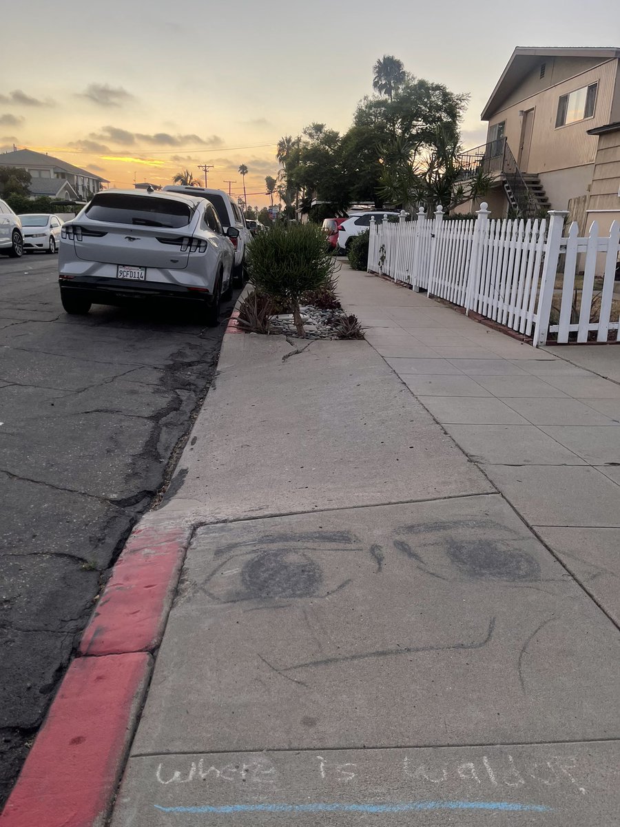 AfterHours123's tweet photo. Watched the sun set https://t.co/ifgdoiUiHx
