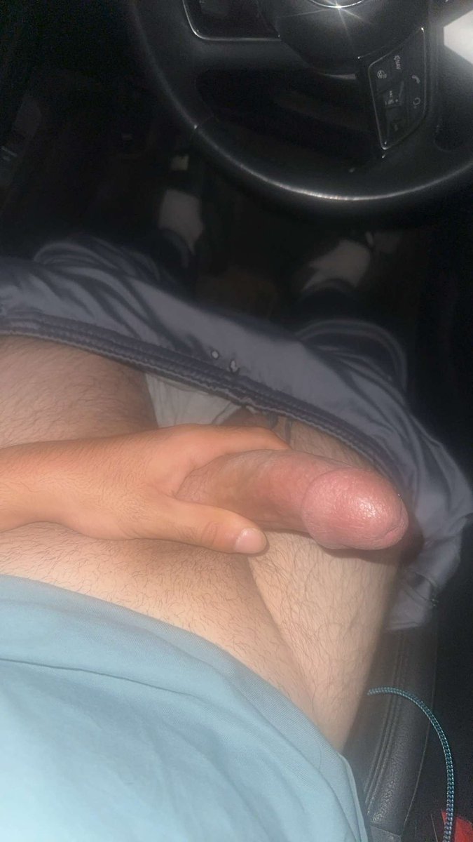 Alexanderkyym67's tweet photo. Fuckkkkkk https://t.co/Yff6HRSeyy