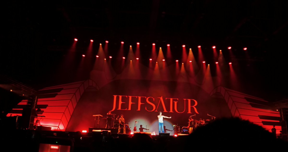 Tfern45's tweet photo. นานๆทีจะมีโอกาสได้เติมคุณซาเตอร์ มีพลังกลับไปสู้งานแล้ว💞
#jeffsatur 
#MonsterMusicFestival2026
#MonsterMusicFestival2026_D2 https://t.co/gtTwRPuaFf