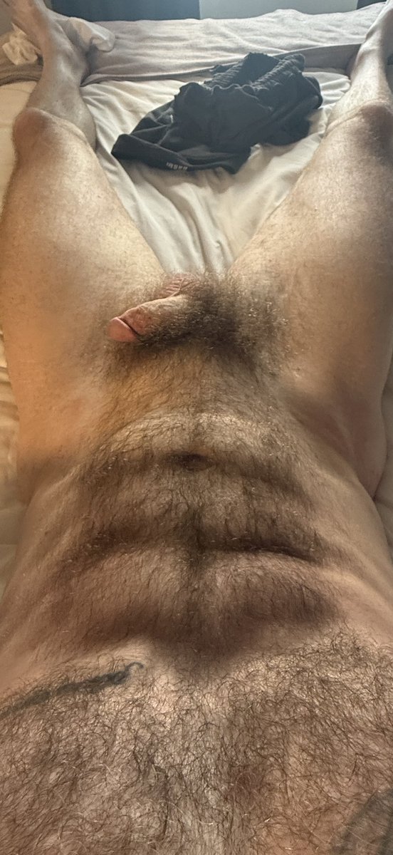 TallTerrainxxx's tweet photo. Instead of telling someone to touch grass, why don’t you come touch this instead 😛 https://t.co/L3DkPv2qRt