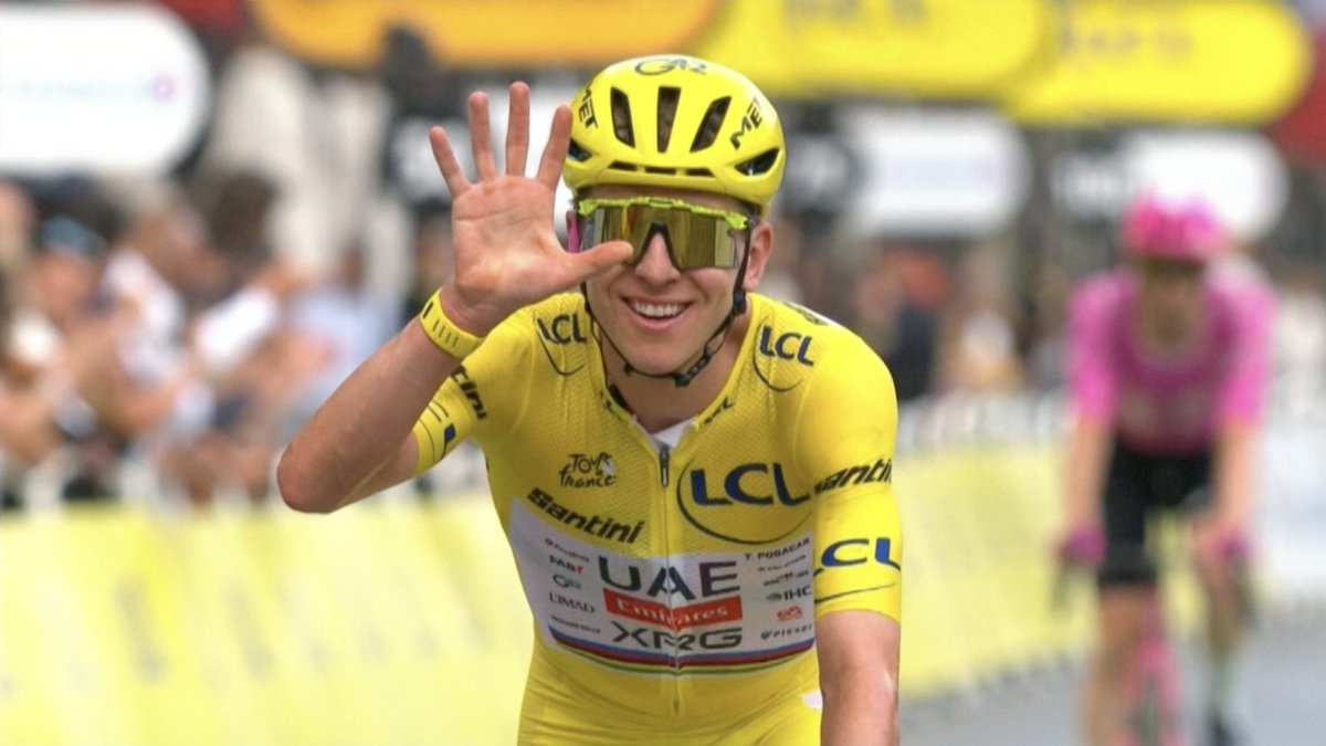 MaillotjauneLCL's tweet photo. 💛 Tadej Pogacar remporte son cinquième Tour de France ! 🖐

#TDF2026 #MaillotJauneLCL https://t.co/lU5Ur90Mcu