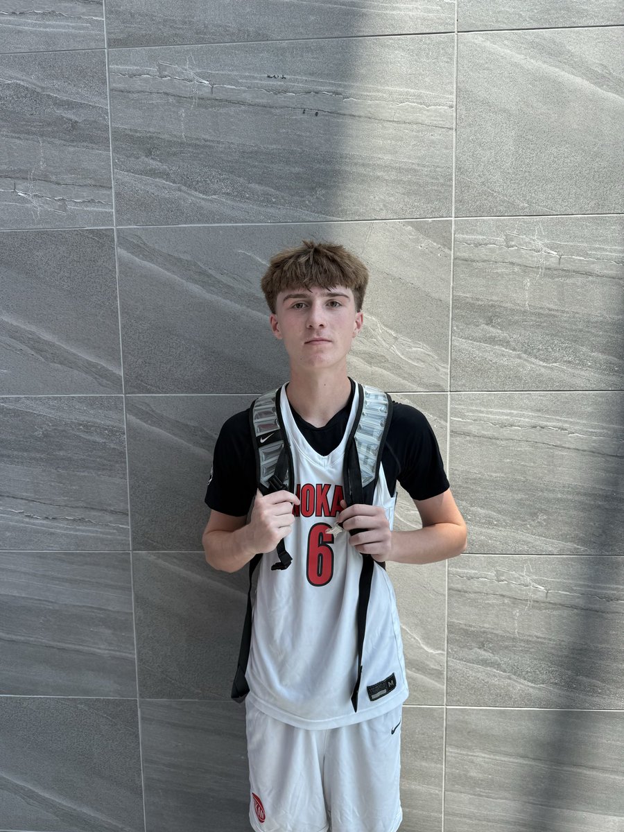 HardwoodEvents's tweet photo. 𝑯𝒂𝒓𝒅𝒘𝒐𝒐𝒅 𝑭𝒊𝒏𝒂𝒍𝒆
𝐓𝐨𝐩 𝐏𝐞𝐫𝐟𝐨𝐫𝐦𝐞𝐫𝐬 𝑫𝒂𝒚 𝟑

14U 
Cooper Kennedy - 14 Points 
Mokan Select 

Kolbe Bullock - 15 Points 
The West 

@RL_Hoops X @HardwoodEvents https://t.co/4zVUrMcab2