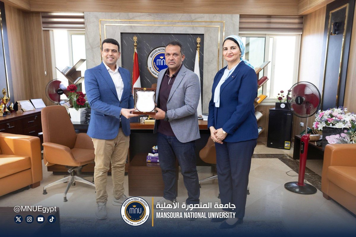 MNUEgypt's tweet photo. كلية التمريض بجامعة المنصورة الأهلية توقع بروتوكول تعاون مع الجمعية المصرية لطلاب وخريجي التمريض (ENSAA) https://t.co/woevlTJuAa